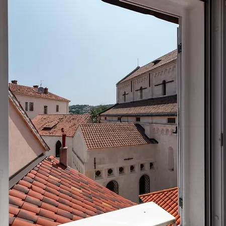 Square View-heritage Lejlighed *