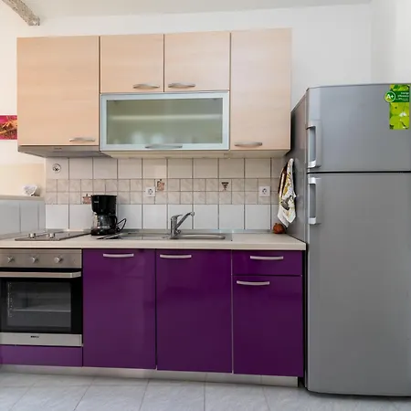 Square View-heritage *