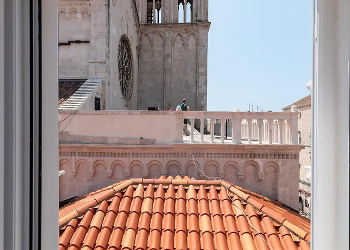 Square View-heritage Appartamento *