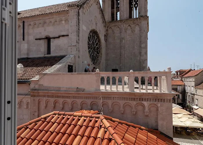 Square View-heritage Appartamento *