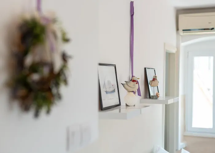 Square View-heritage * Traù