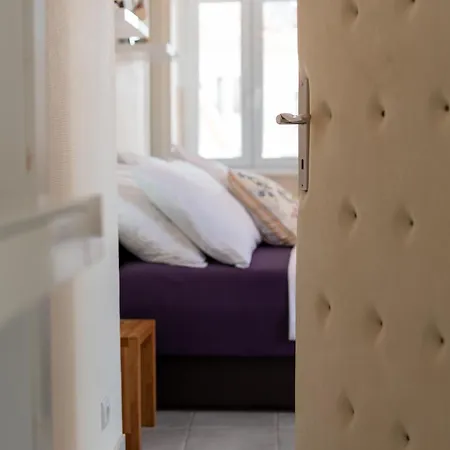 Square View-heritage Daire Trogir